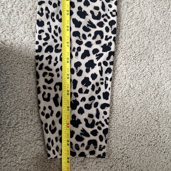 Varley Cheetah Legging - Picture 4 of 5